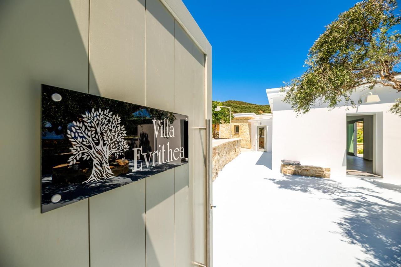 Villa Evrithea Kallergiana ภายนอก รูปภาพ